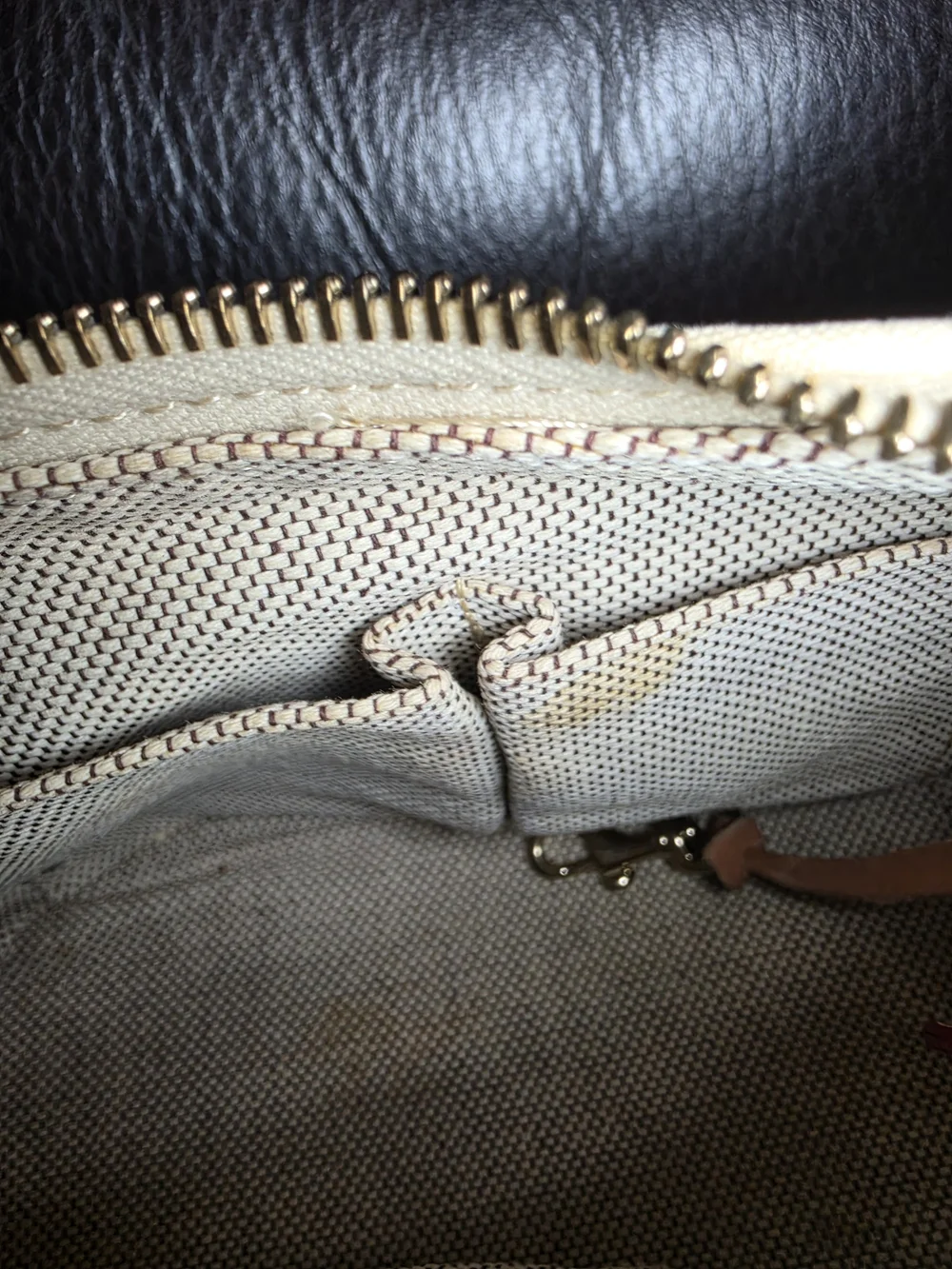 Vintage Y2K Dooney & Bourke Signature DB Monogram Hobo Shoulder Bag Cream